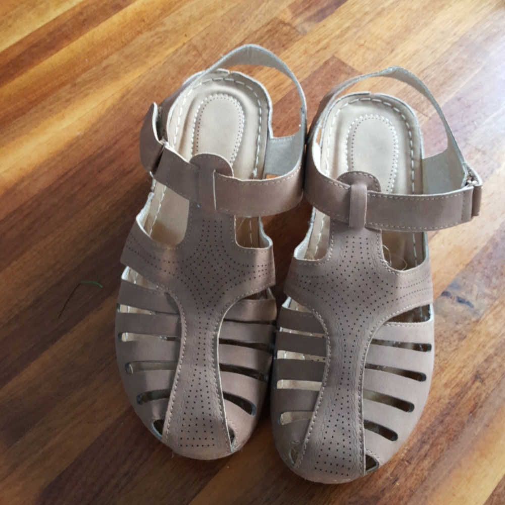 women's sandals size 9 (41)